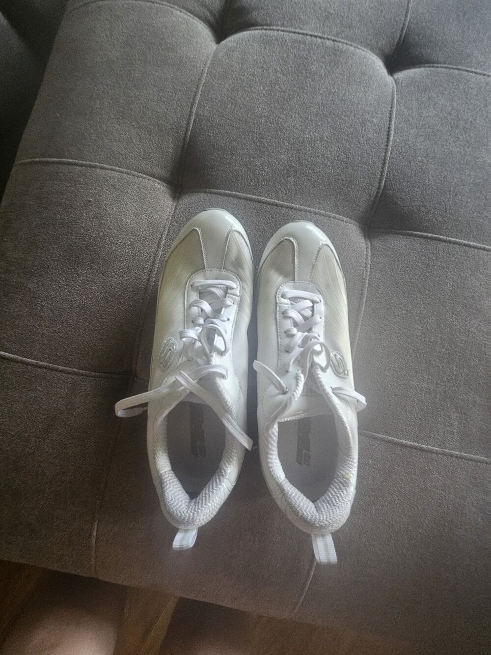 Skechers White Silver Chunky Sneakers Womens Size 10 Walking Shoes SN 12216